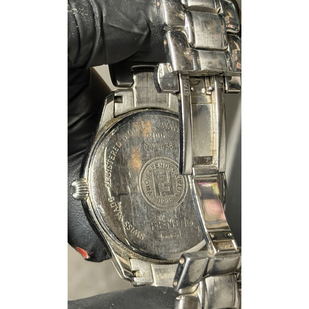 Fendi Swiss Made Stainless Steel Watch 38mm Date‎ Silver Dial - Picture 8 of 16